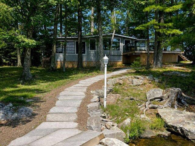 456 EILEAN GOWAN ISLAND Bracebridge Ontario, P1P 1R2 - 4 Bedrooms Waterfront Home For sale