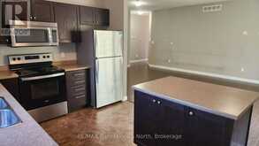 5 GREAVES AVENUE | Huntsville Ontario | Slide Image Eleven