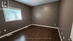 5 GREAVES AVENUE | Huntsville Ontario | Slide Image Twenty-nine