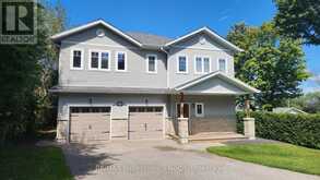 5 GREAVES AVENUE | Huntsville Ontario | Slide Image Two