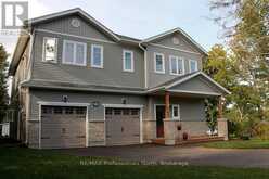 5 GREAVES AVENUE | Huntsville Ontario | Slide Image Thirty-three