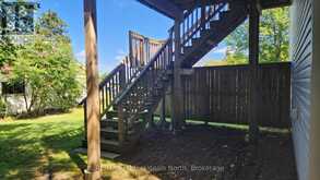 5 GREAVES AVENUE | Huntsville Ontario | Slide Image Six