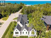 101 DEER LANE | The Blue Mountains Ontario | Slide Image Two