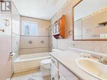 693 MACYOUNG DRIVE | Kincardine Ontario | Slide Image Nineteen