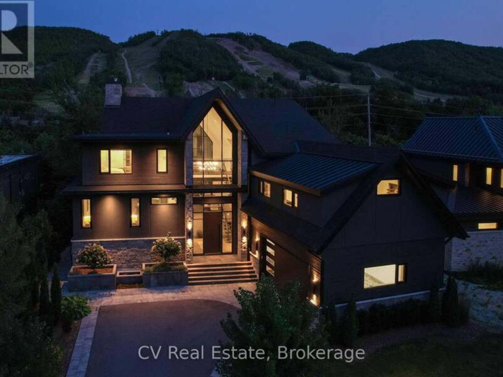 152 DELPHI LANE, The Blue Mountains, Ontario N0H 1J0