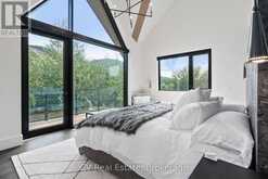 152 DELPHI LANE | The Blue Mountains Ontario | Slide Image Thirty