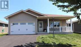 96 LAKE BREEZE DRIVE | Goderich Ontario | Slide Image One