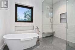 150 DELPHI LANE | The Blue Mountains Ontario | Slide Image Thirty-seven