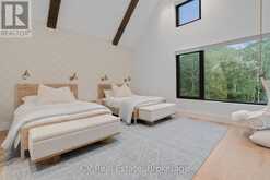 150 DELPHI LANE | The Blue Mountains Ontario | Slide Image Thirty-nine