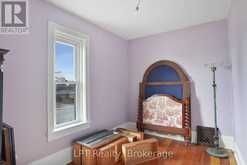 254 HIGH STREET | Southampton Ontario | Slide Image Thirty-one