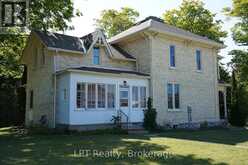 254 HIGH STREET | Southampton Ontario | Slide Image Six