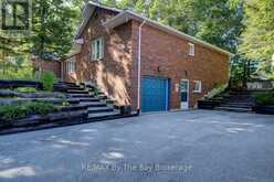 47 BIRCHWOOD TRAIL | Wasaga Beach Ontario | Slide Image Two