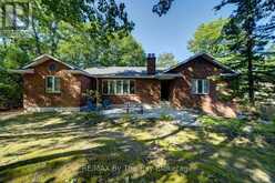 47 BIRCHWOOD TRAIL | Wasaga Beach Ontario | Slide Image Three