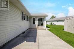 77 PENNSYLVANIA AVENUE | Wasaga Beach Ontario | Slide Image Twenty-two