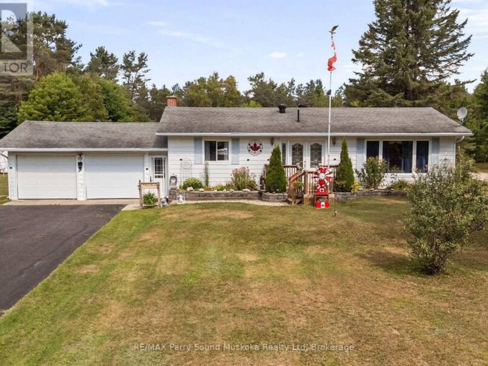 440 HIGH STREET, Sundridge, Ontario P0A 1Z0