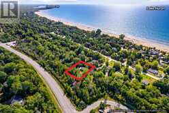 32 MOHAWK DRIVE | Southampton Ontario | Slide Image Thirteen
