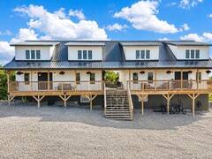 1317 NORTH MULDREW LAKE ROAD Gravenhurst Ontario, P1P 1V5
