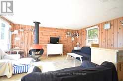 10689 KAWAGAMA LAKE WAO | Lake of Bays Ontario | Slide Image Twenty