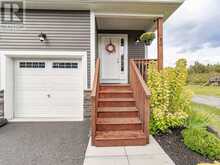 85 DOUGLAS DRIVE | Bracebridge Ontario | Slide Image Three