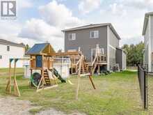 85 DOUGLAS DRIVE | Bracebridge Ontario | Slide Image Forty-one