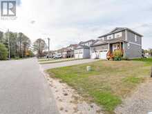 85 DOUGLAS DRIVE | Bracebridge Ontario | Slide Image Forty-five
