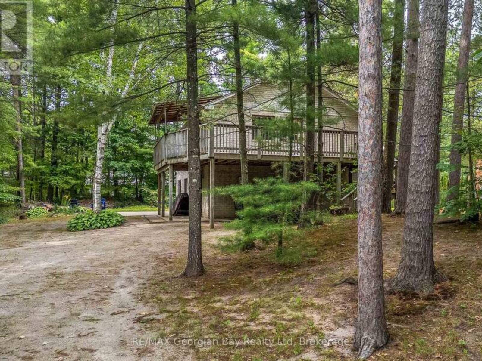 754 LAFONTAINE ROAD W, Tiny, Ontario L9M 0L5
