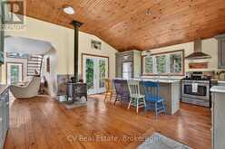 625 CHETWYND ROAD | Magnetawan Ontario | Slide Image Three