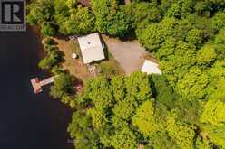 562 AND 568 EAST WASEOSA LAKE ROAD | Huntsville Ontario | Slide Image Three