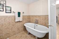 24 - 110 NAPIER STREET W | Thornbury Ontario | Slide Image Thirty-six