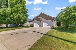 513 PEIRSON AVENUE | Port Elgin Ontario | Slide Image Seven