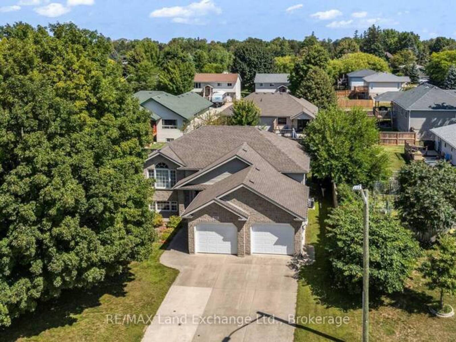 513 PEIRSON AVENUE, Port Elgin, Ontario N0H 2C1