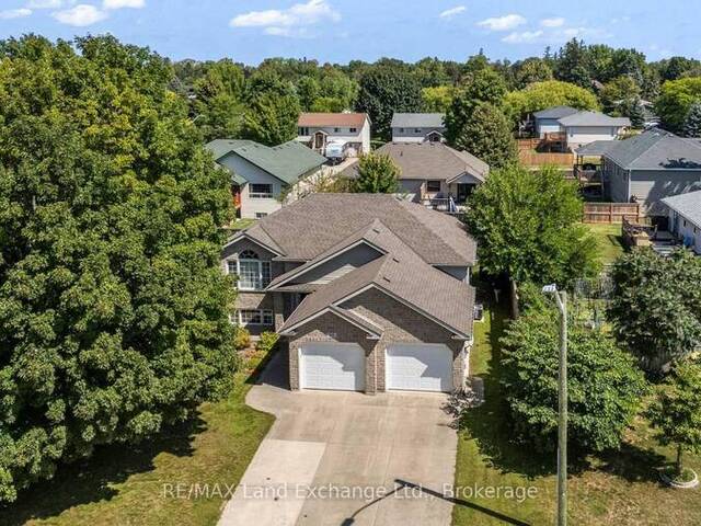 513 PEIRSON AVENUE Port Elgin Ontario, N0H 2C1 - Property For Sale