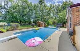341 GLENDON ROAD | Stratford Ontario | Slide Image Thirty-eight