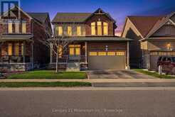 18 MARKS ROAD | Springwater Ontario | Slide Image Two