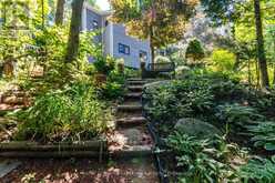 122 POYNTZ STREET | Penetanguishene Ontario | Slide Image Five