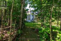 122 POYNTZ STREET | Penetanguishene Ontario | Slide Image Three