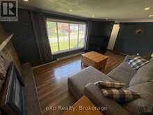 23 VALLEYSIDE DRIVE | Walkerton Ontario | Slide Image Nine