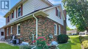 6 JOHNSTONE BOULEVARD | Walkerton Ontario | Slide Image Thirty-two