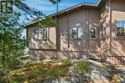 87 ISLAND ISLAND | Pointe au Baril Ontario | Slide Image Thirty-four