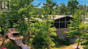 87 ISLAND ISLAND | Pointe au Baril Ontario | Slide Image Three