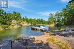 87 ISLAND ISLAND | Pointe au Baril Ontario | Slide Image Forty