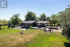 125 MOUNTAIN ROAD | Meaford Ontario | Slide Image Thirty-two