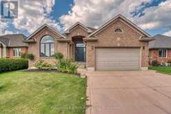 635 RIVERVIEW DRIVE | Listowel Ontario | Slide Image One