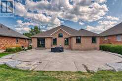 635 RIVERVIEW DRIVE | Listowel Ontario | Slide Image Thirty-eight