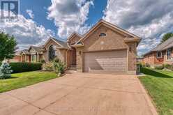 635 RIVERVIEW DRIVE | Listowel Ontario | Slide Image Five