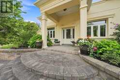575 QUEEN STREET | Kincardine Ontario | Slide Image Seven