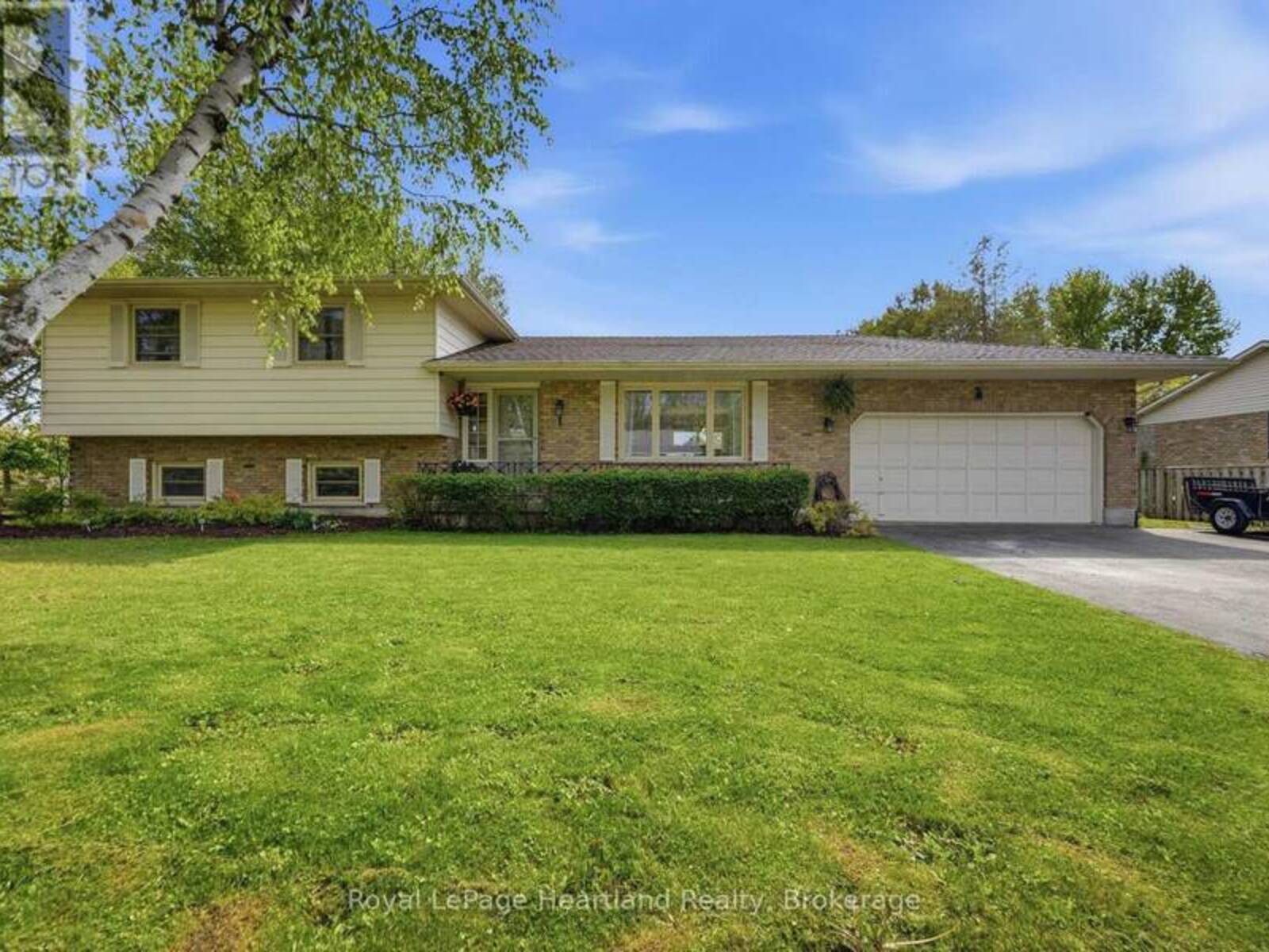 36589 DUNLOP DRIVE, Goderich, Ontario N7A 3Y1