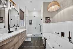 112 SCHOONERS LANE | Thornbury Ontario | Slide Image Sixteen