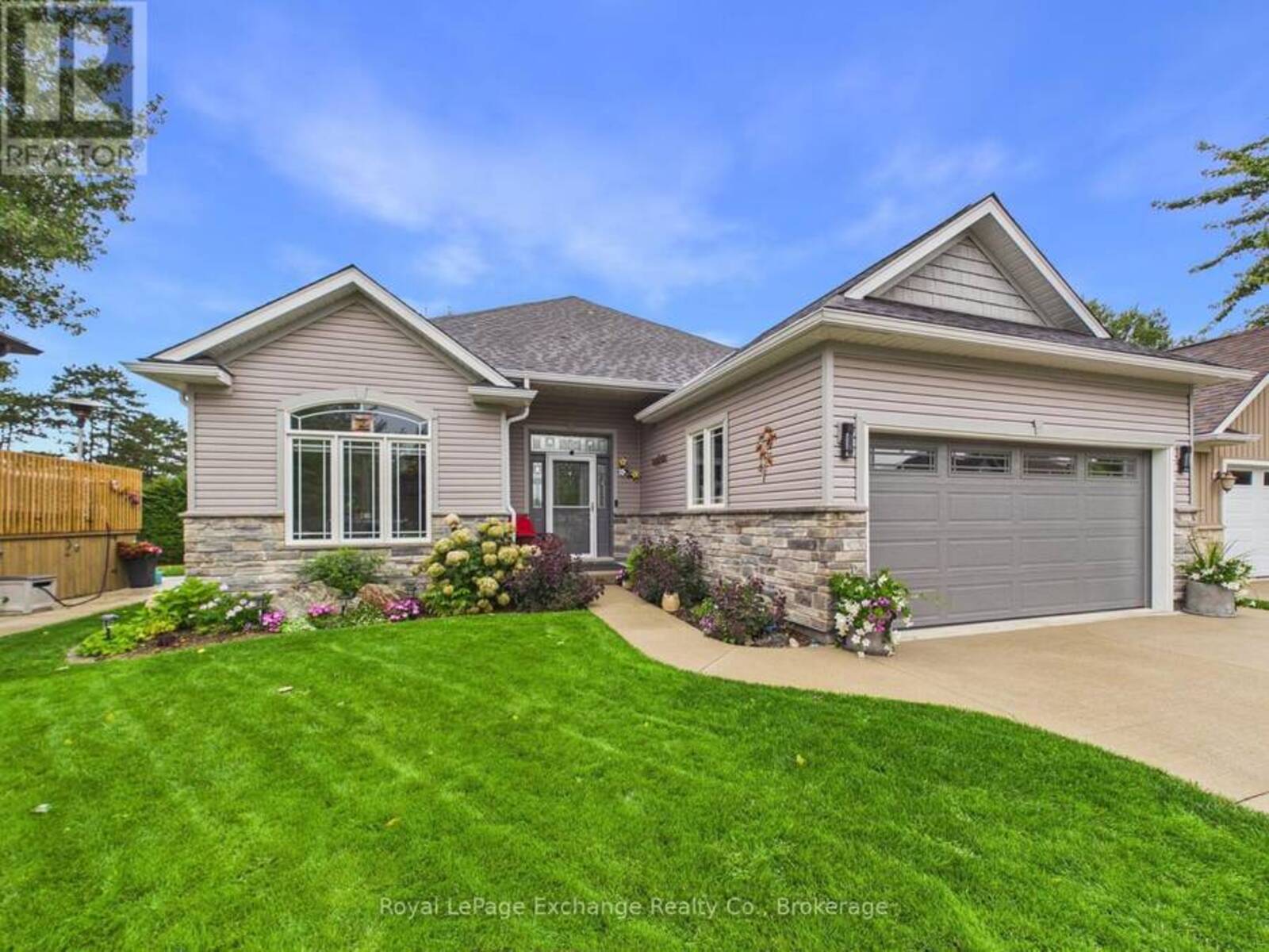 206 GREGOR DRIVE, Kincardine, Ontario N2Z 0A4