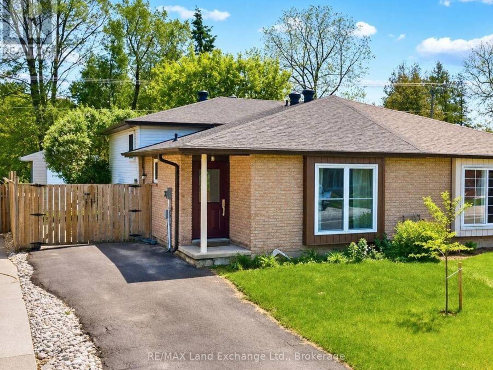 185 BRICKER STREET, Port Elgin, Ontario N0H 2C1